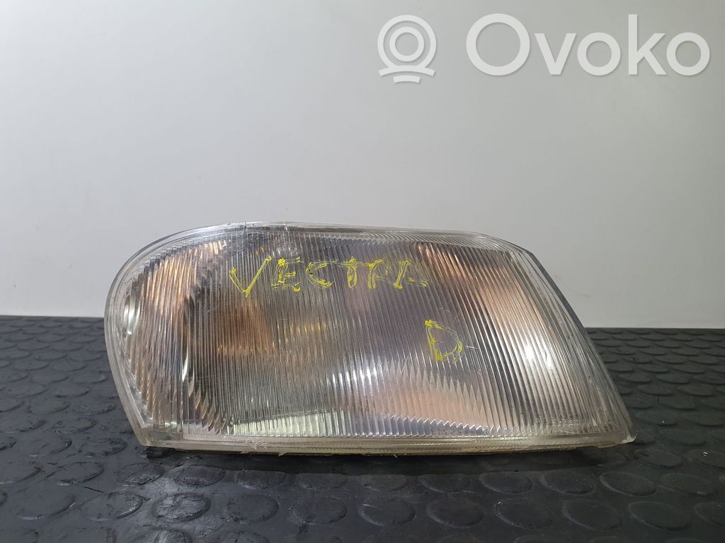 Opel Vectra B Headlight/headlamp 