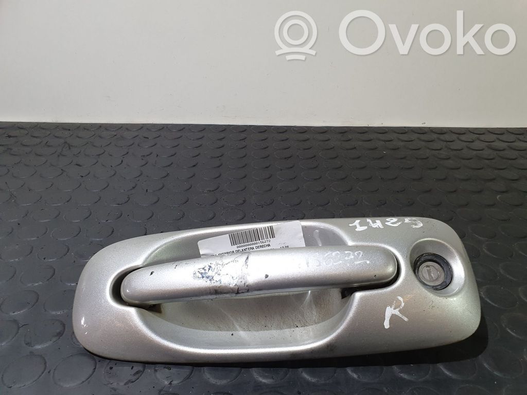 Chrysler Voyager Manecilla externa puerta delantera 