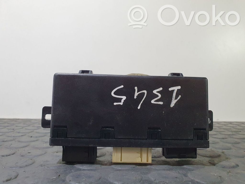 Sonstige Steuergeräte / Module   613583748069