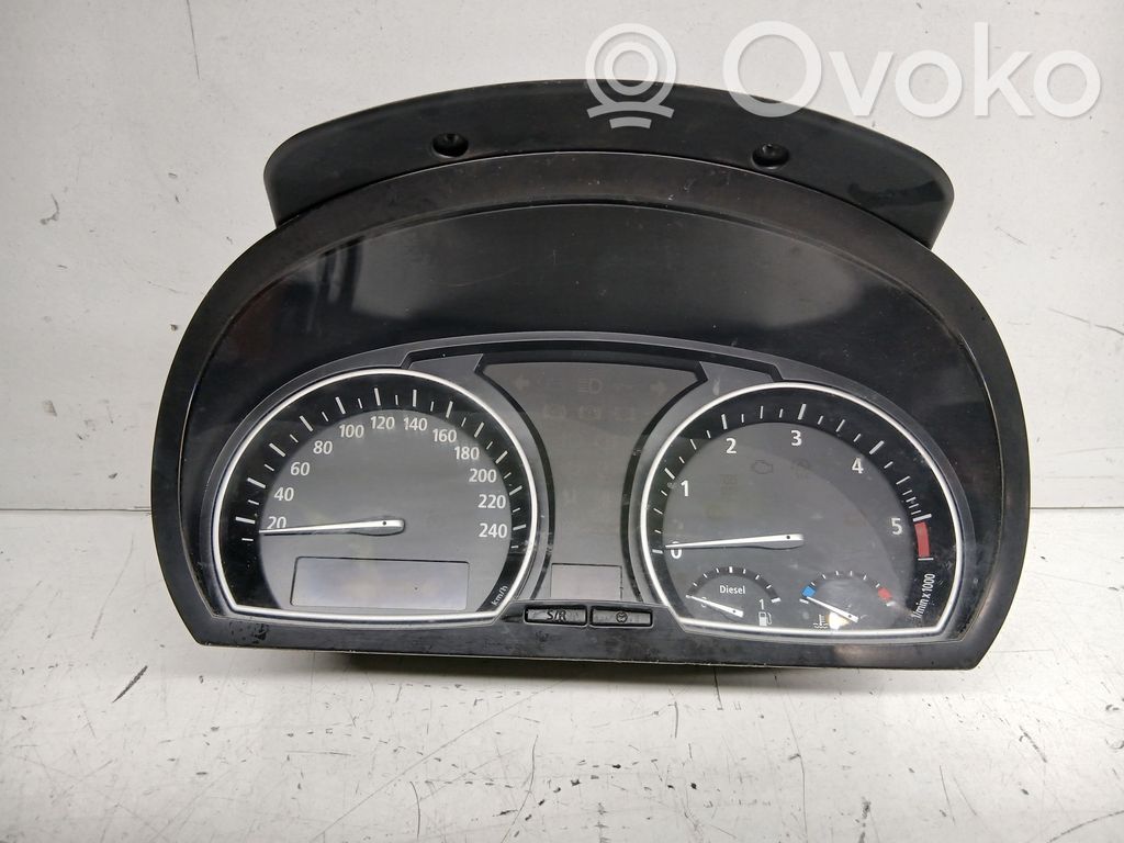 BMW X3 E83 Spidometrs (instrumentu panelī) 