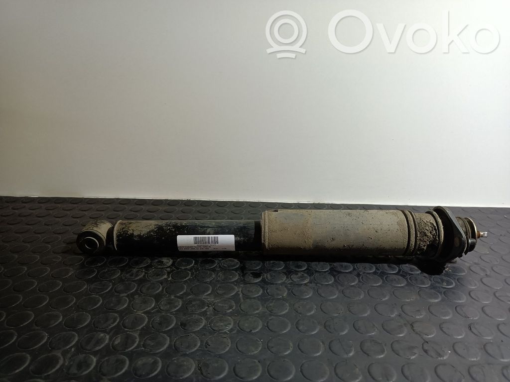 Stoßdämpfer hinten