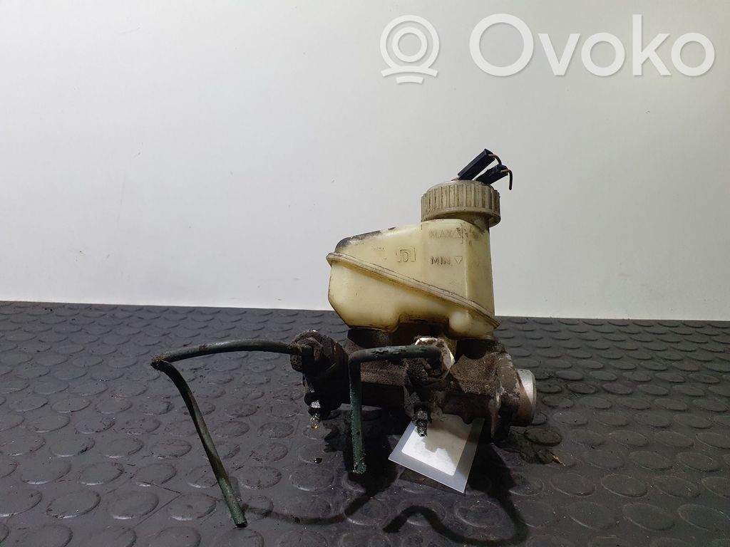 Opel Corsa A Główny cylinder hamulca 