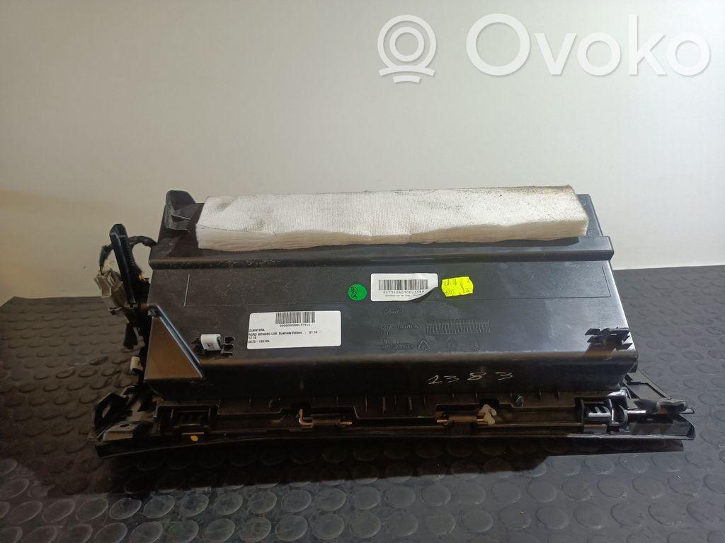 Guantera   DS7313570A