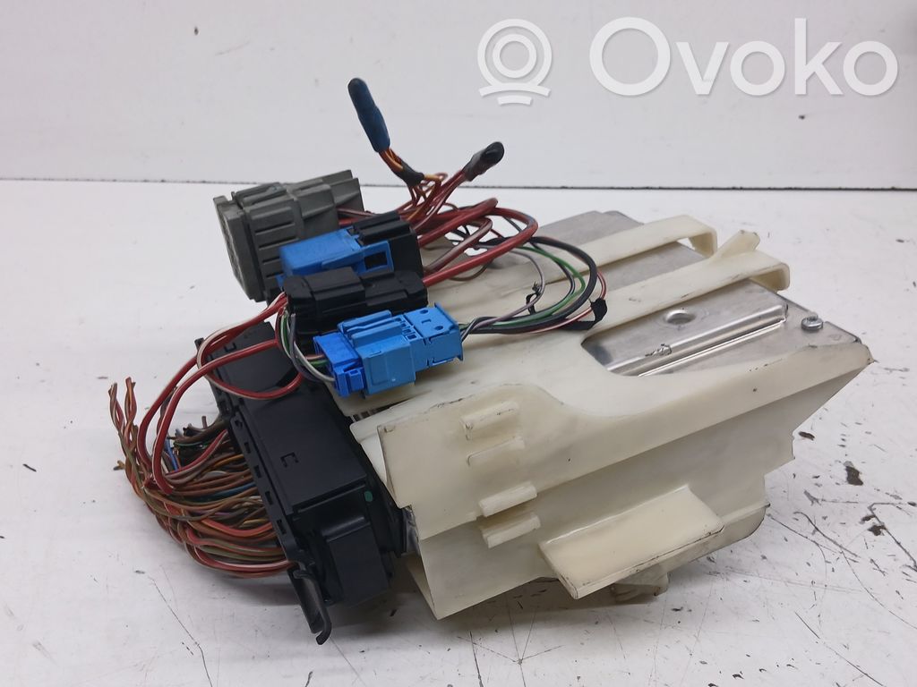 BMW 3 E90 E91 Engine control unit/module 