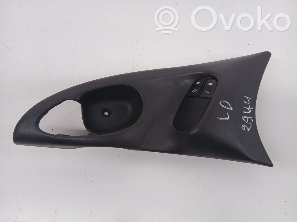 Ford Focus Electric window control switch 