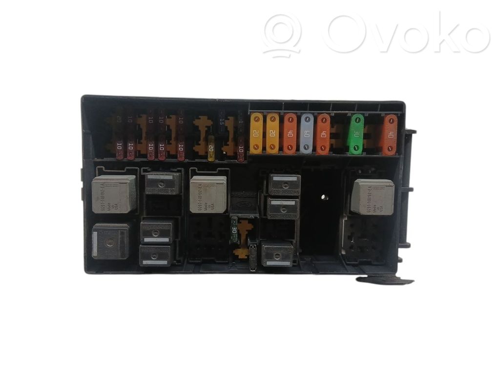 Módulo de fusible   7T1T14A067AA