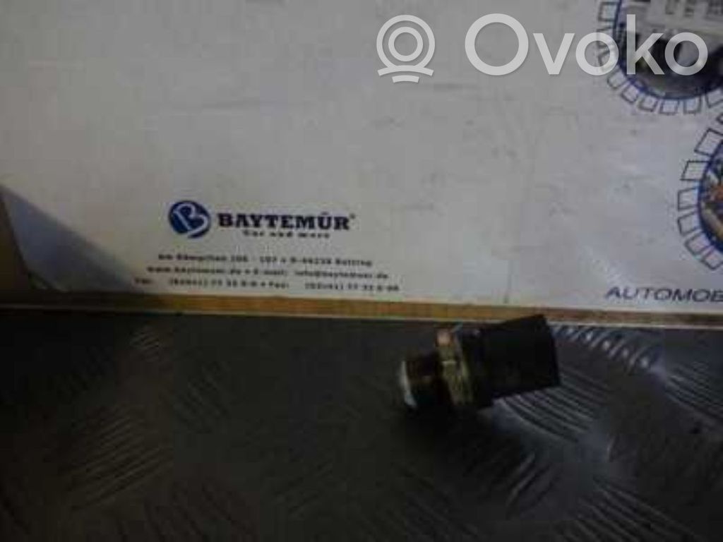 BMW 3 G20 G21 Fuel pressure sensor 