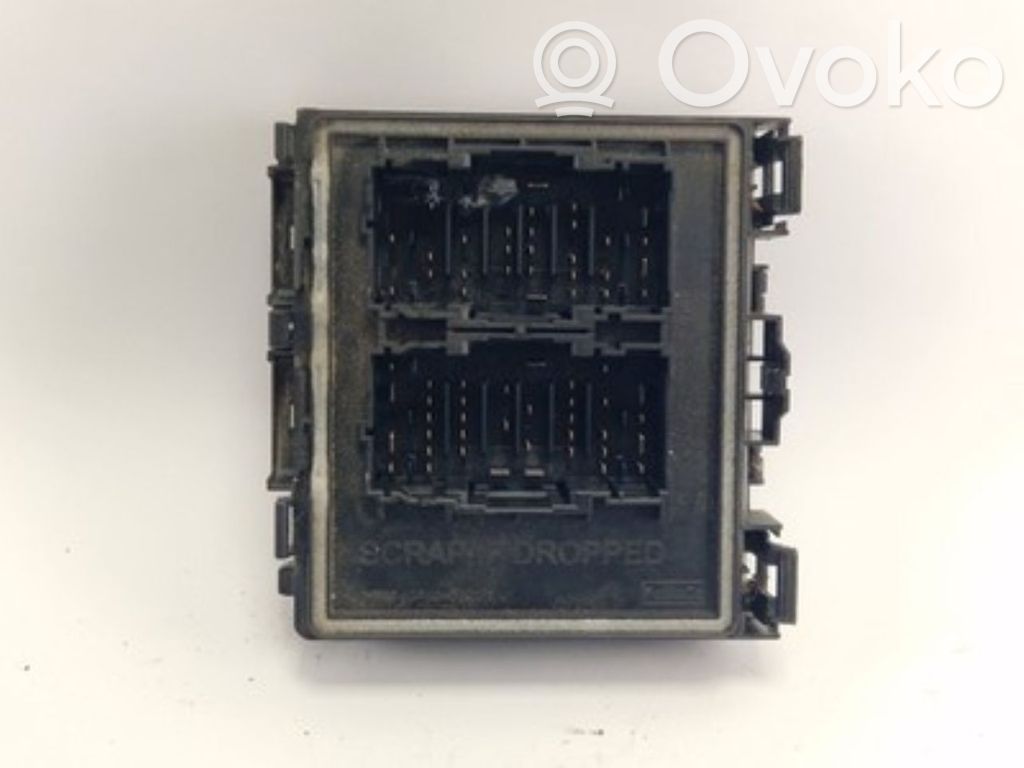 Sulakemoduuli   L1BT14D068FAC