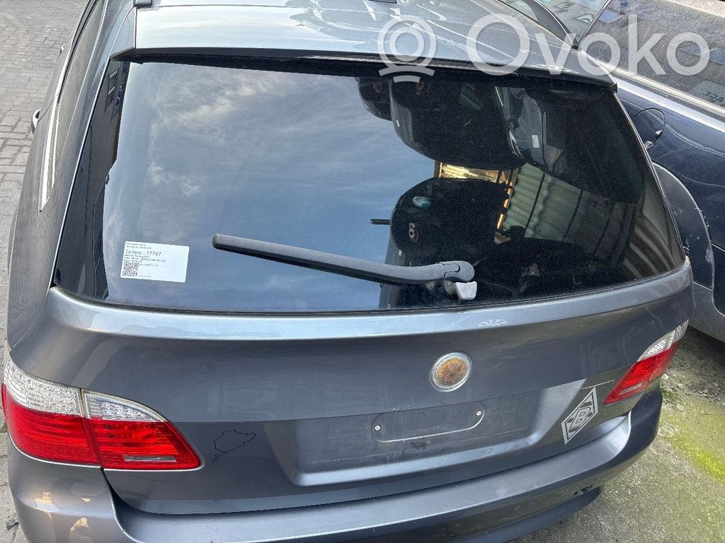 BMW 5 E60 E61 Galinis dangtis (bagažinės) 