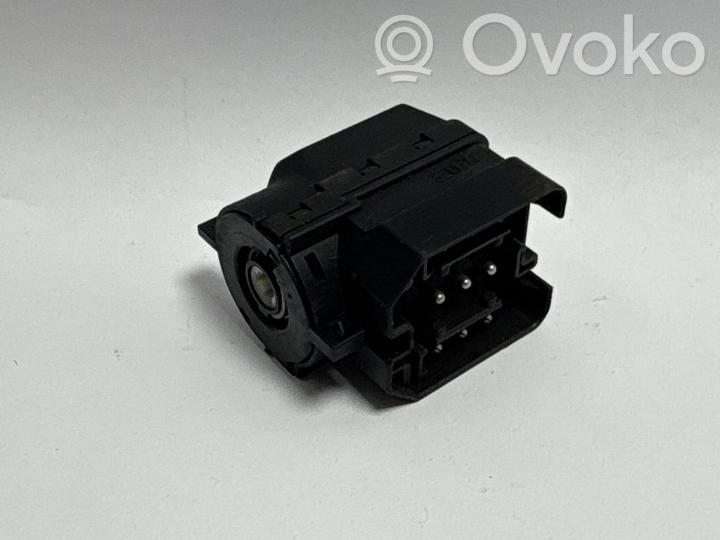 Engine start stop button switch   6901961