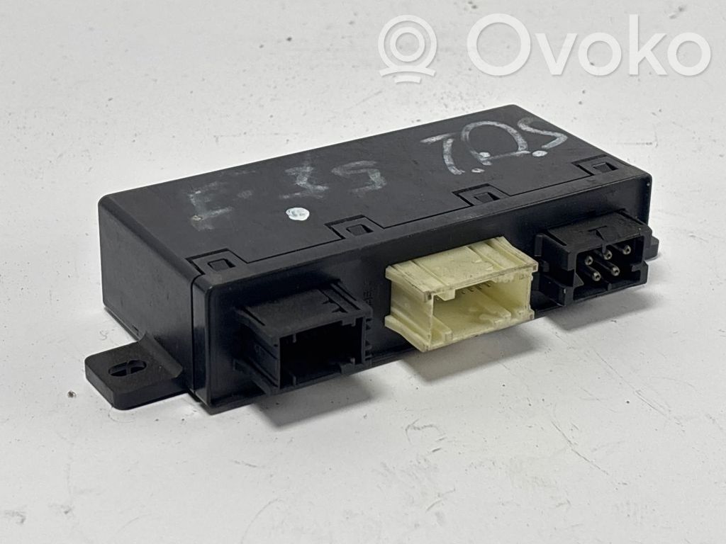 Muut ohjainlaitteet/moduulit   8376072