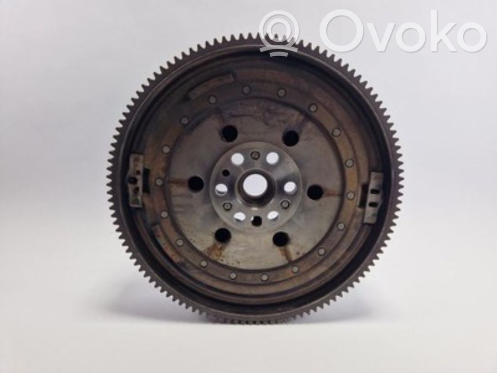 Dual mass flywheel   7560876