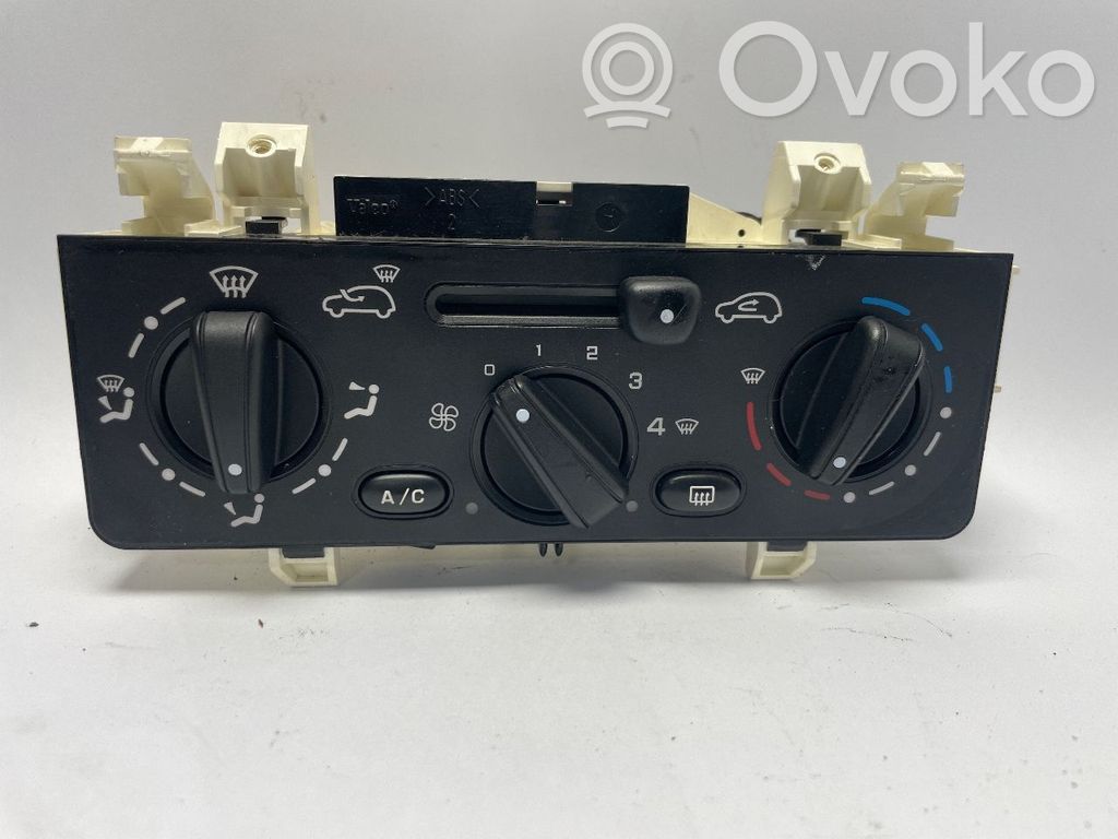 Climate control unit   F664479W
