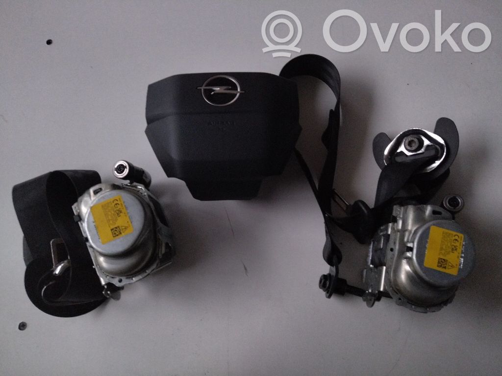 Opel Combo E Set airbag 