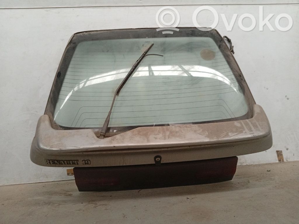 Tailgate/trunk/boot lid