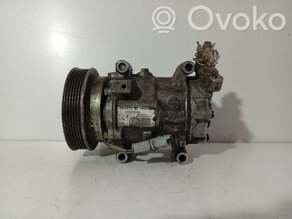 Klimakompressor Pumpe   SD6V12,1918,8200953359