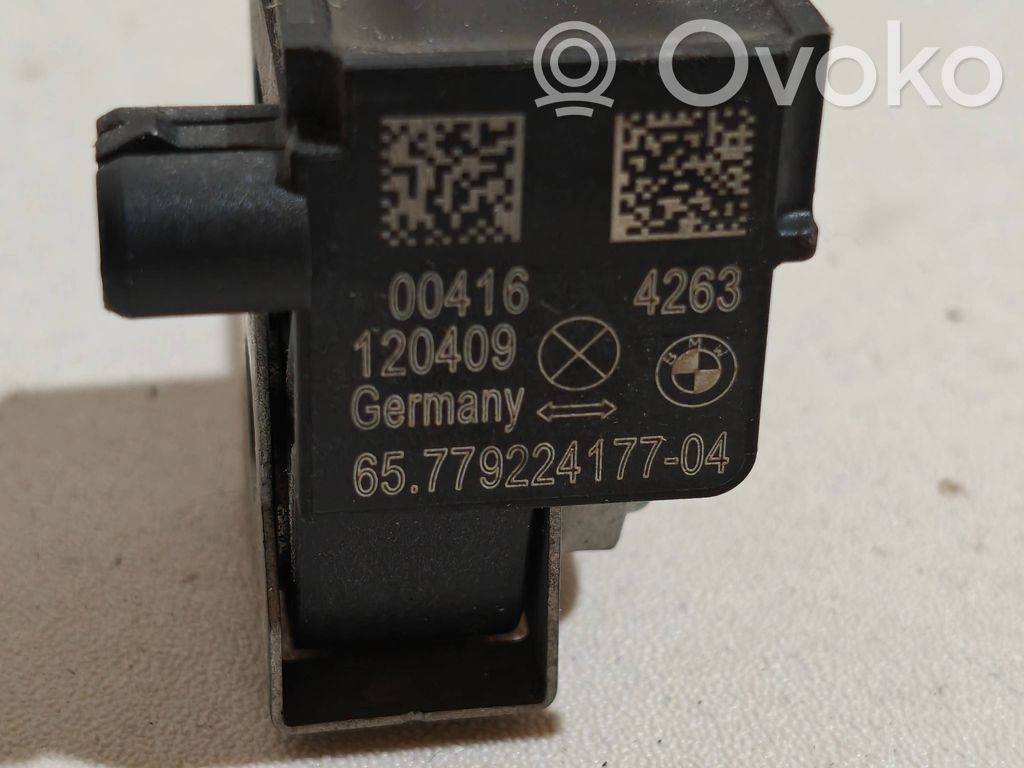 BMW 6 F12 F13 Czujnik uderzenia Airbag 