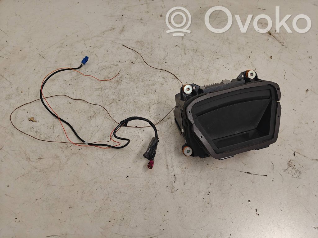 BMW 2 F45 Head up display screen 