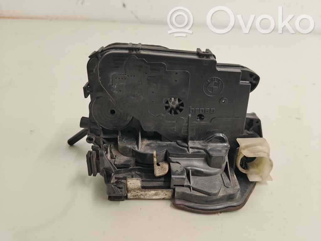 BMW X1 E84 Etuoven lukko 