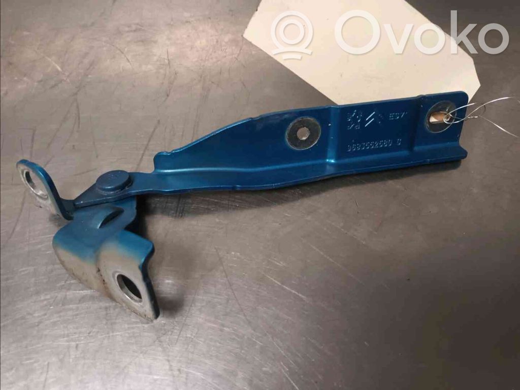 Citroen C3 Engine bonnet/hood hinges 