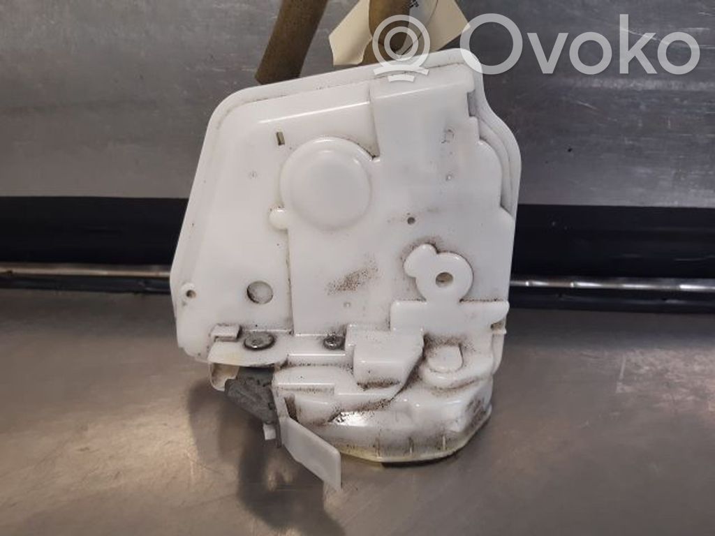 Mazda 2 Rear door lock 