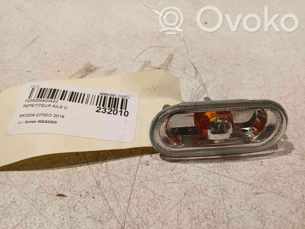 Skoda Citigo Front fender indicator light 