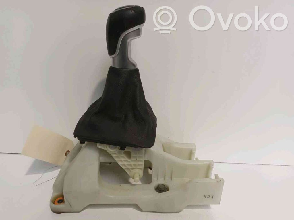 KIA Stonic Selector caja de cambios 