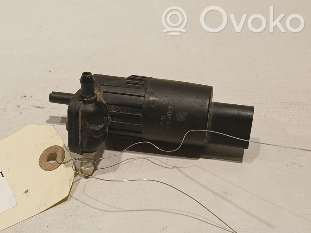Opel Corsa E Windscreen/windshield washer pump 