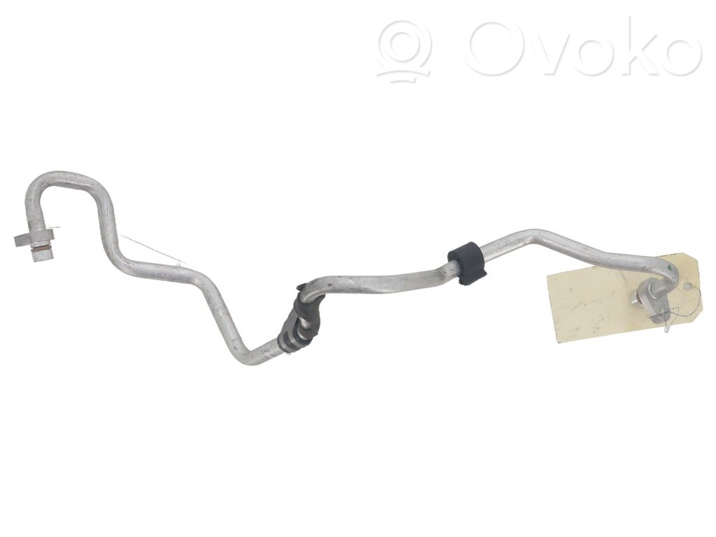 Renault Megane E-Tech Ilmastointilaitteen putki (A/C) 