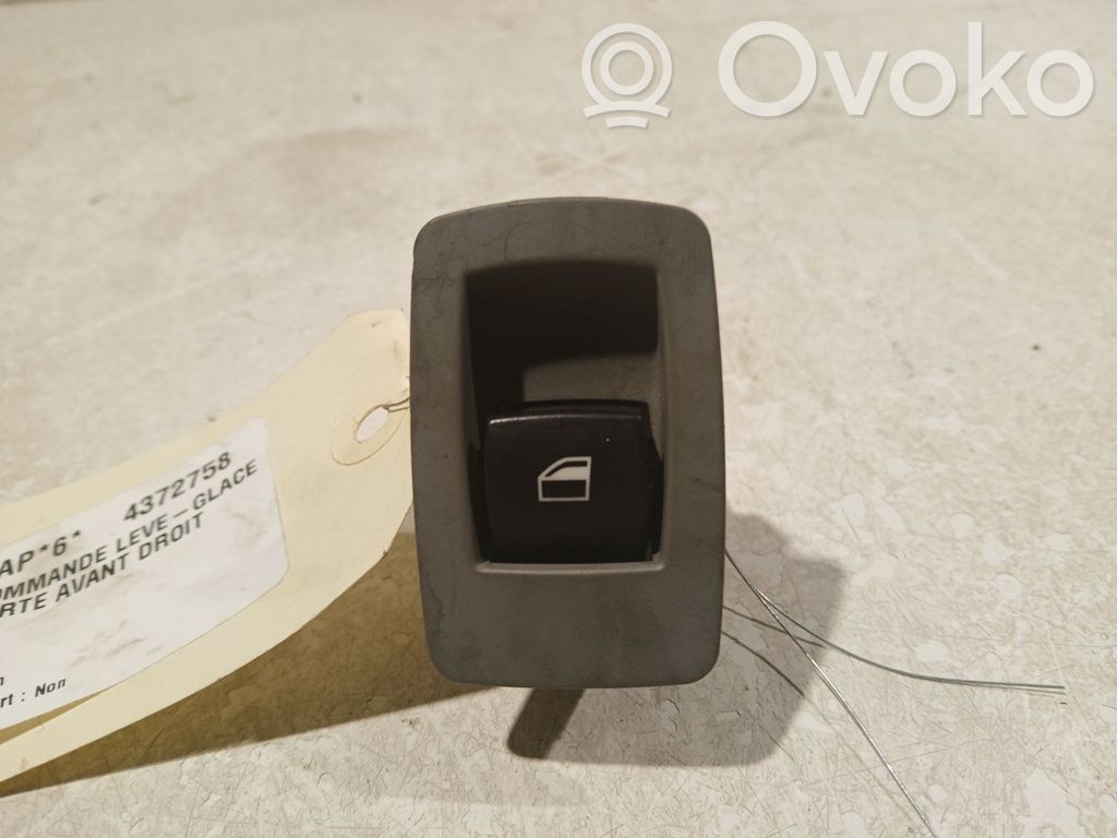BMW 5 E60 E61 Elektrisko logu slēdzis 