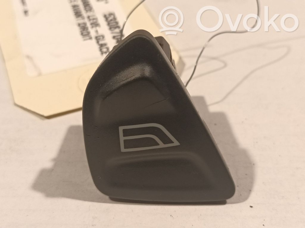 Electric window control switch   1571470