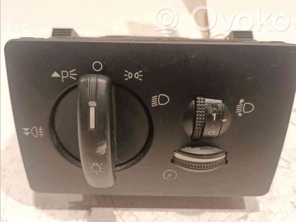 Ford Fiesta Light switch 