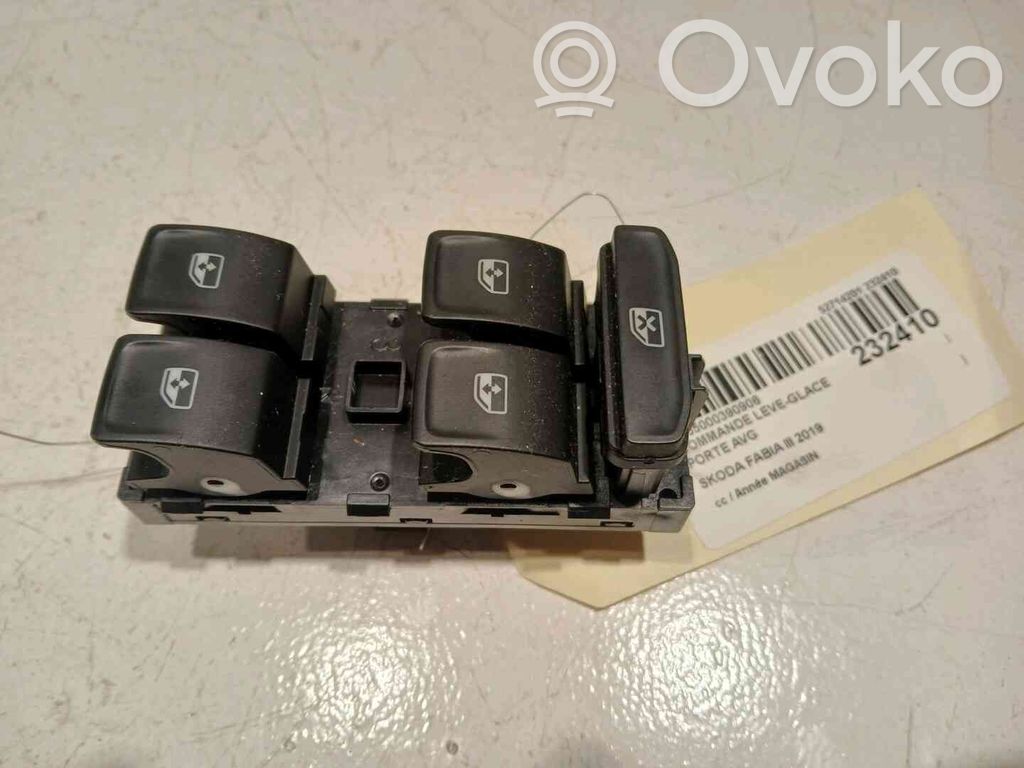 Skoda Fabia Mk3 (NJ) Electric window control switch 
