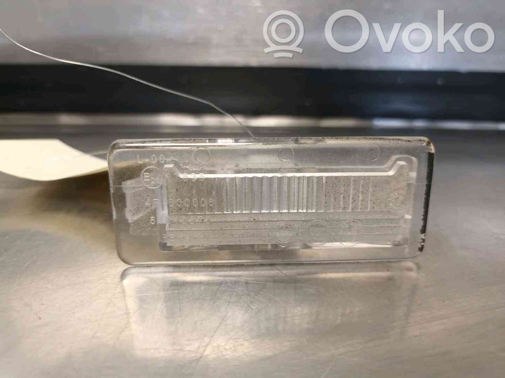 Opel Combo C Éclairage de plaque d'immatriculation 