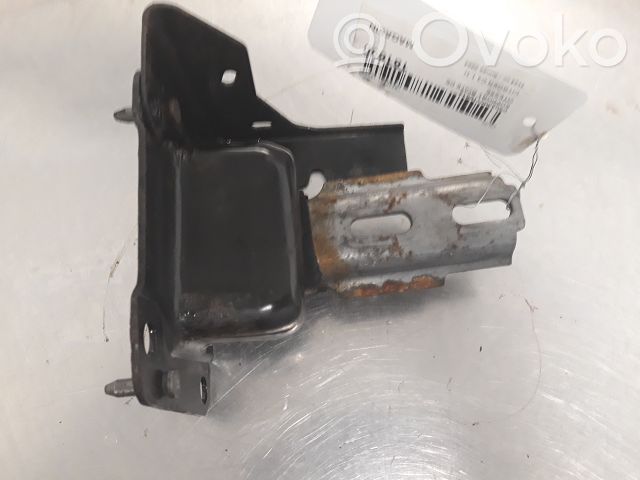 Citroen C3 Vaihdelaatikon kiinnitys 