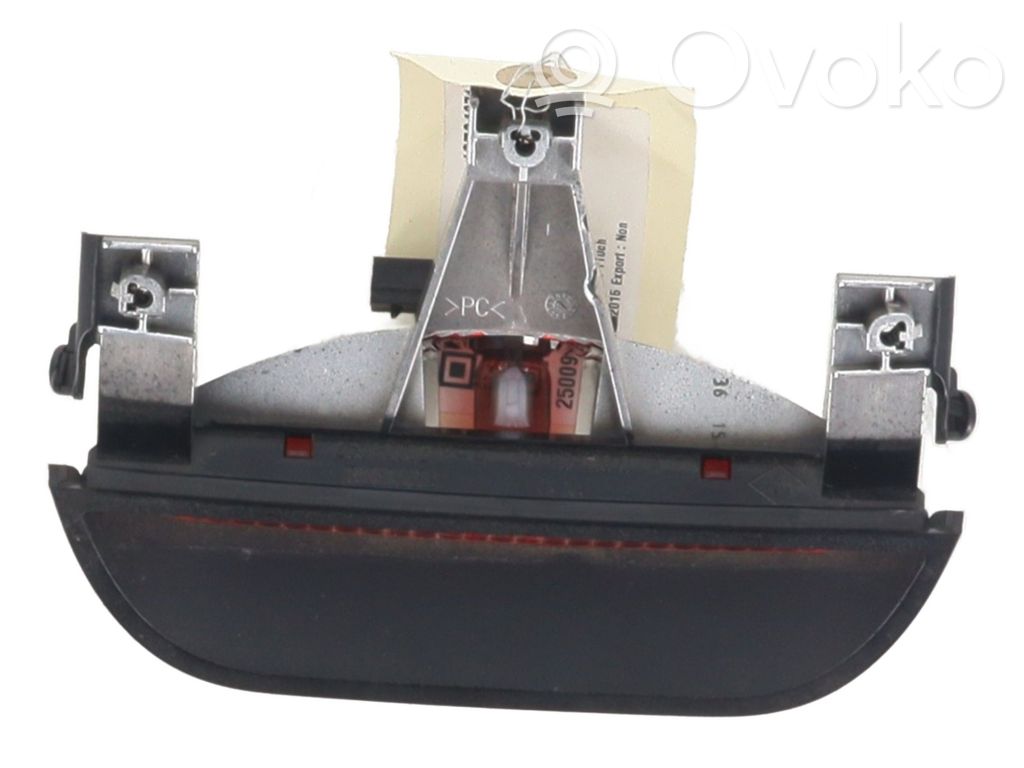 Renault Dacia Duster Third/center stoplight 