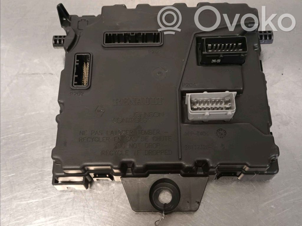 Renault Kangoo II Fuse box set 