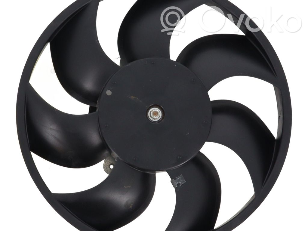 Renault Master III Ventilator electric răcire radiator 