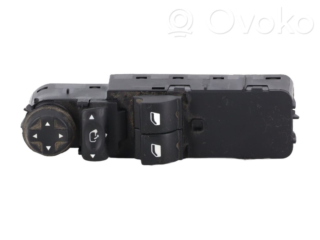 DS Automobiles 4 Electric window control switch 
