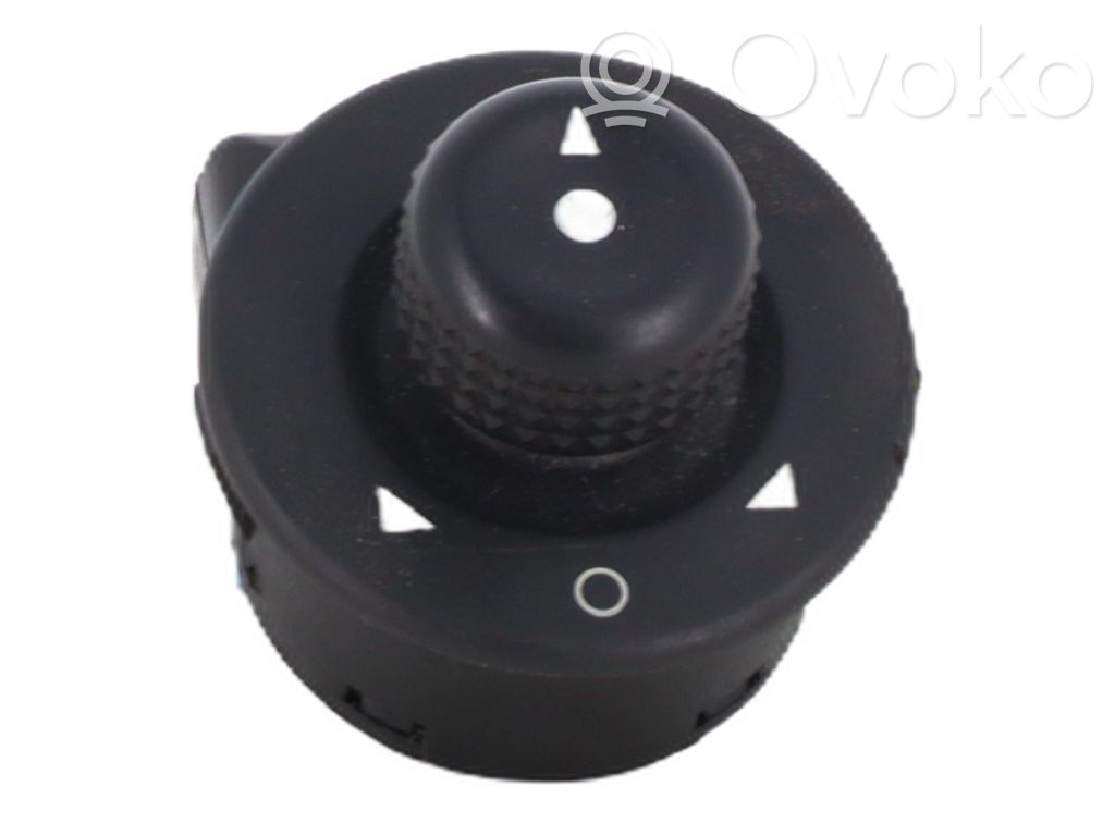 Citroen C3 Wing mirror switch 