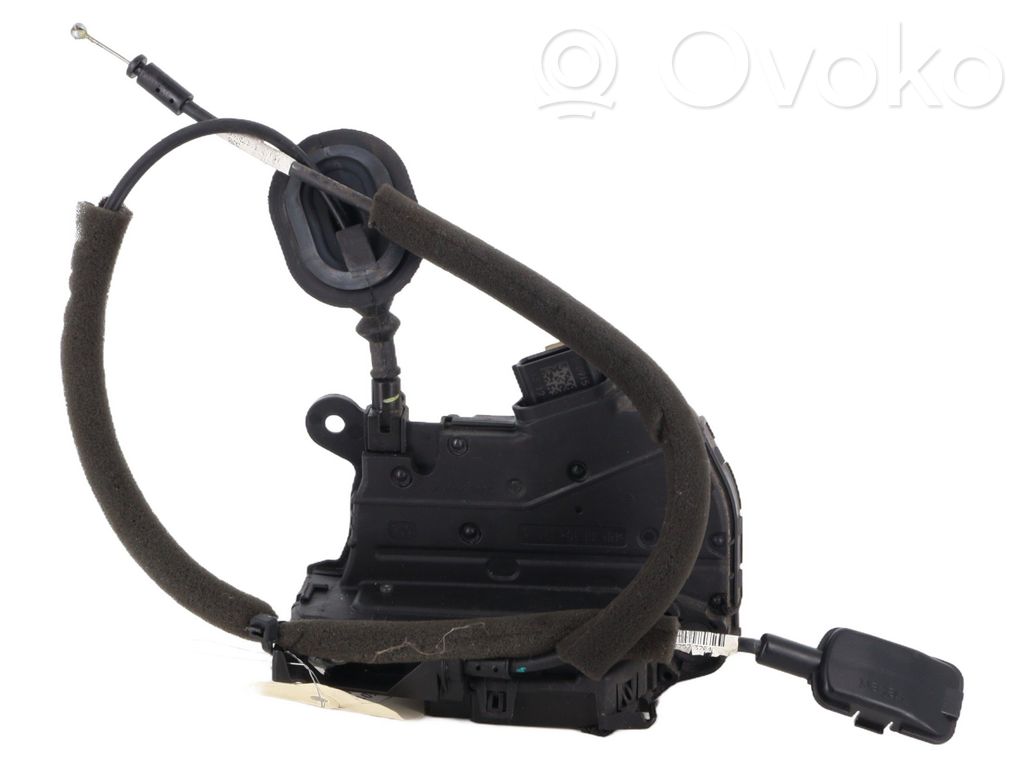 Renault Clio IV Rear door lock 
