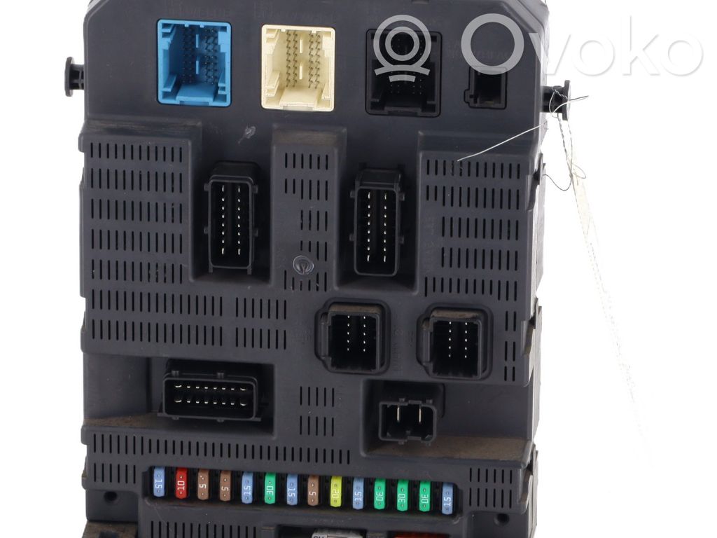 Citroen C4 I Central body control module 