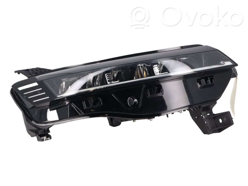 Renault Megane E-Tech Phare frontale 