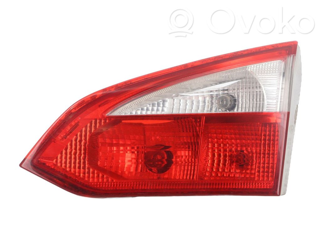 Ford Focus Tailgate rear/tail lights 