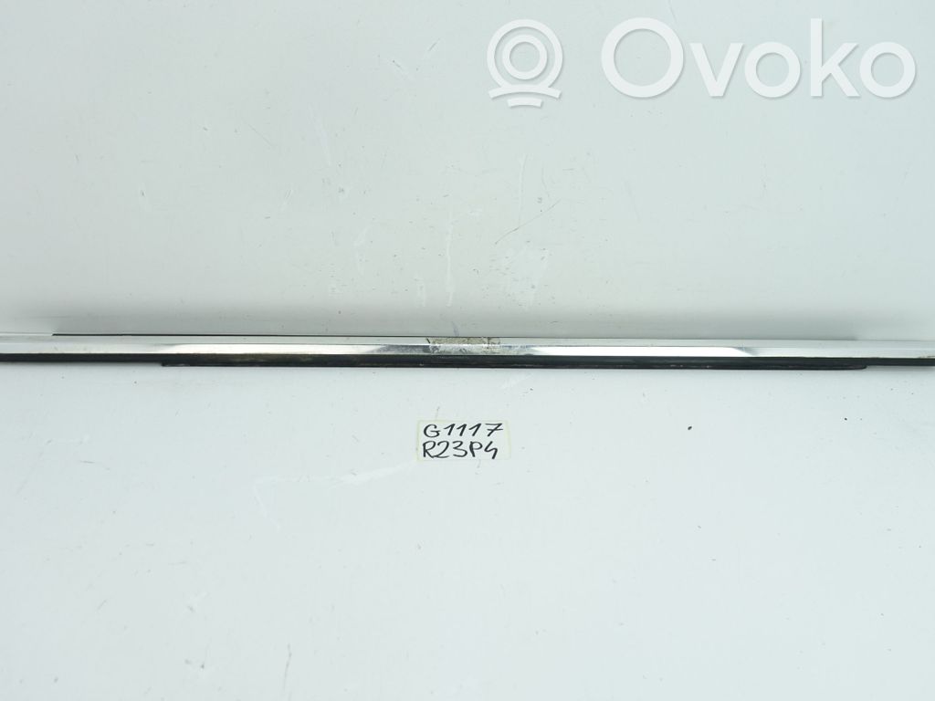 Takaoven ikkunalasin kumitiiviste   4E0853763,4E0853763