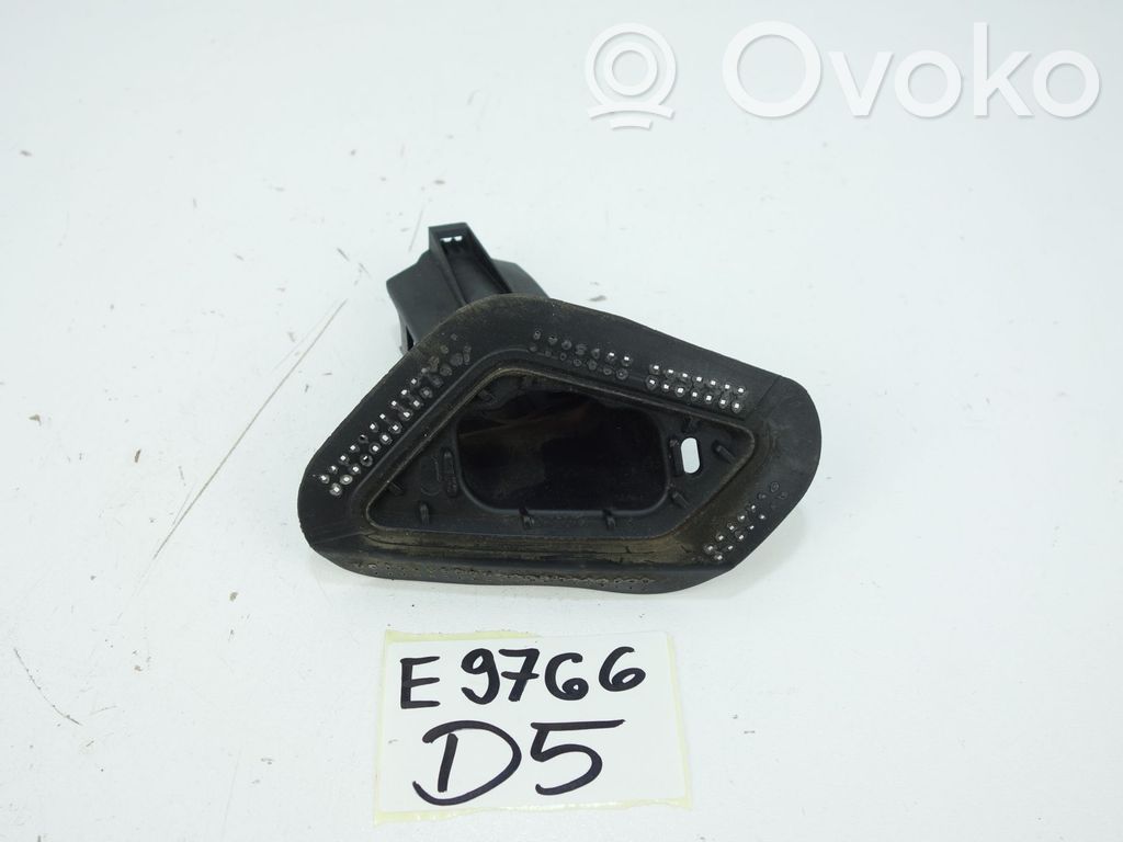 Buse de lave-phares   3V0807941,3V0807941