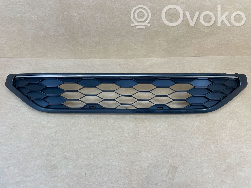 Front bumper upper radiator grill   2G7853671,2G7853671A,2G7853677