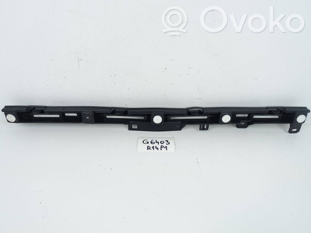Rear bumper mounting bracket   13426392