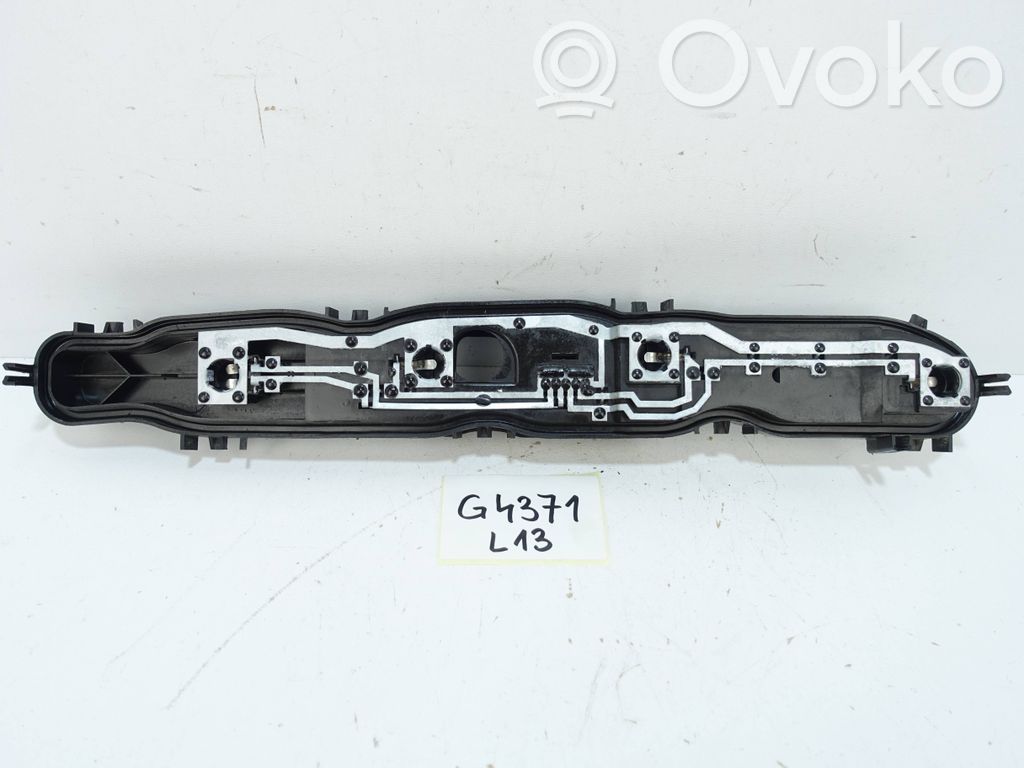 Porte ampoule de feu arrière   BK2113N004AC