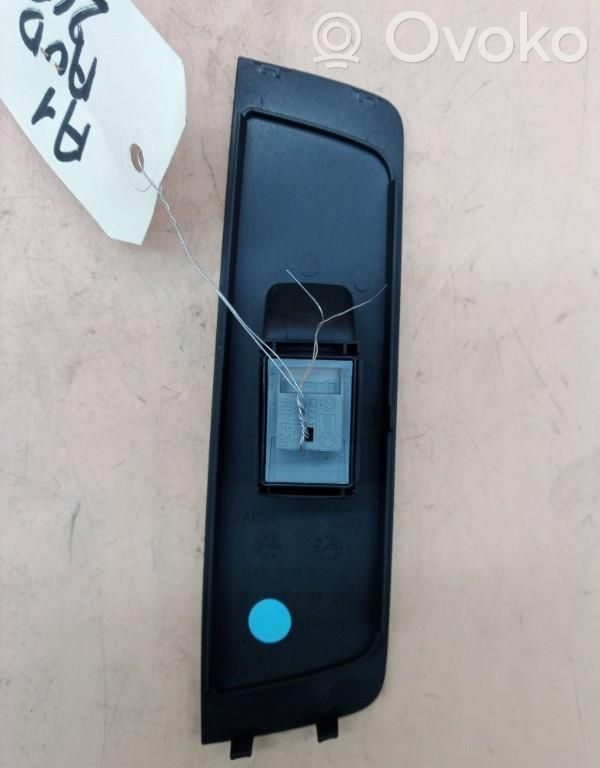 Audi A1 Electric window control switch 